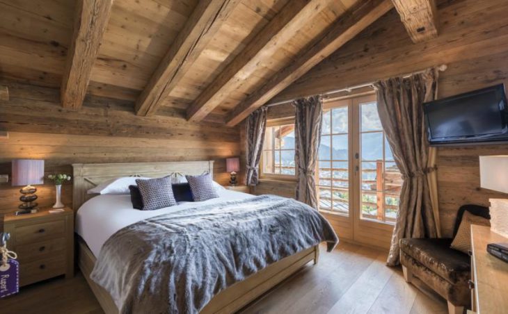 Chalet Petit Ours, Verbier, Double Bed